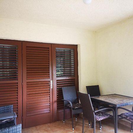 Vadasztanya Apartmanhazak Siofok Ruang foto