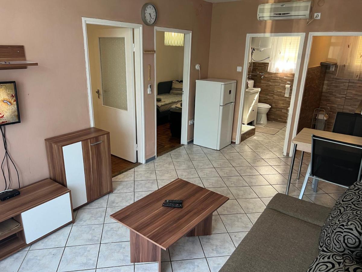 Vadasztanya Apartmanhazak Siofok Bagian luar foto