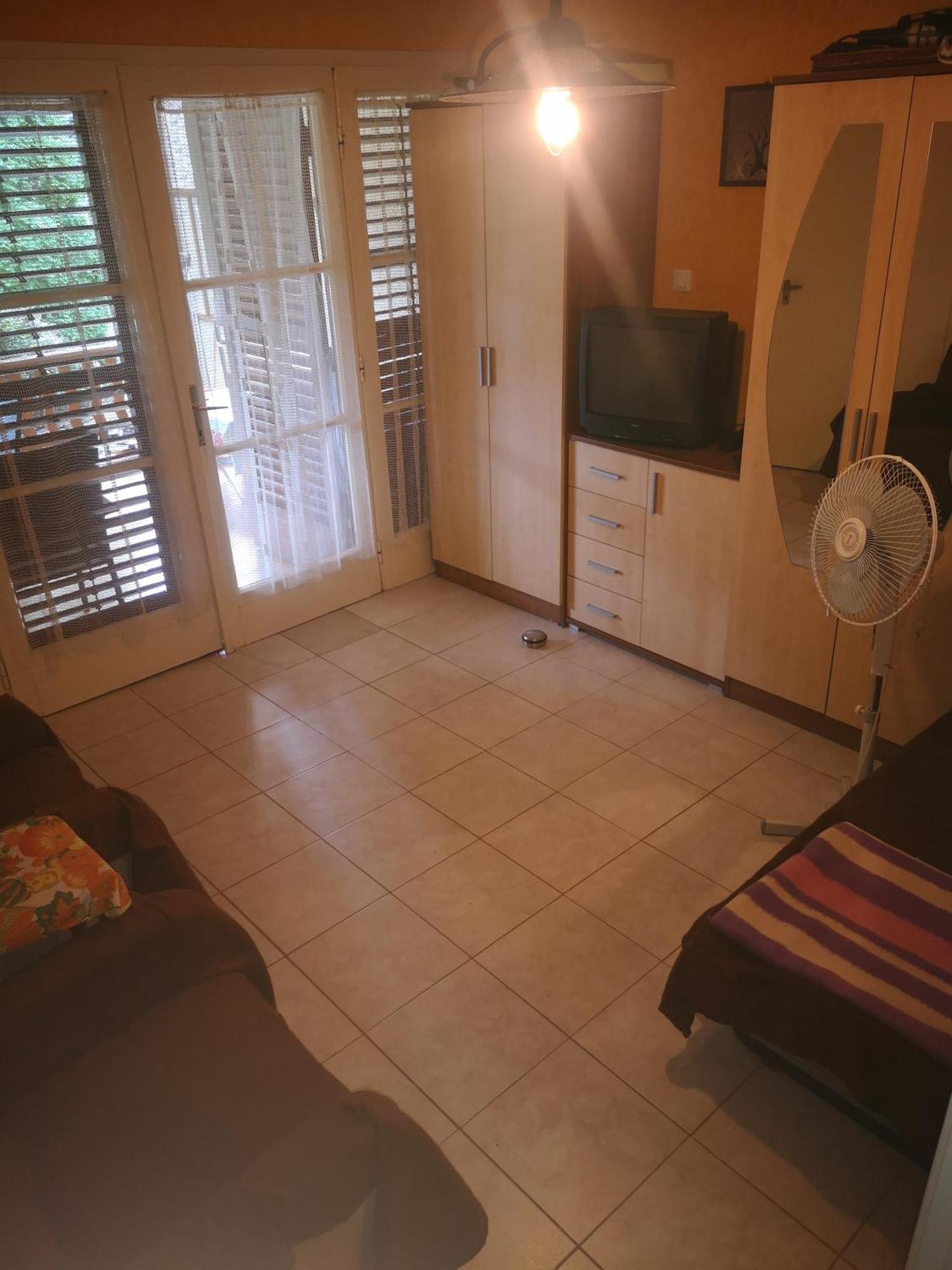 Vadasztanya Apartmanhazak Siofok Ruang foto