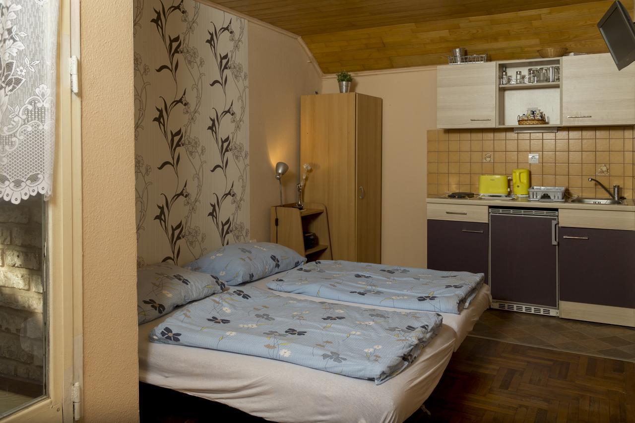 Vadasztanya Apartmanhazak Siofok Bagian luar foto